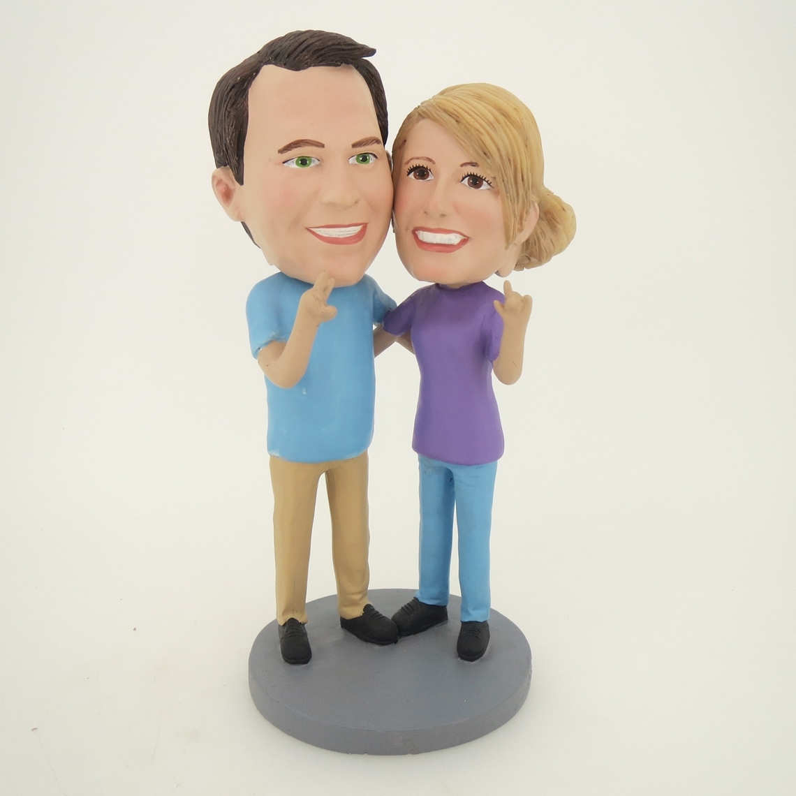 custom couple bobbleheads